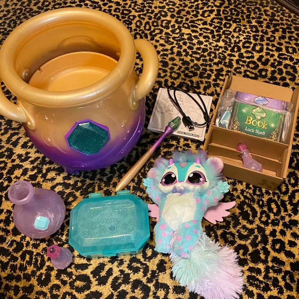 Magic Mixies Toy